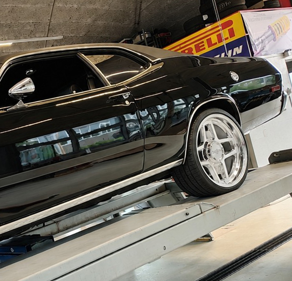 ForgedWheel_JXN_Fusion_Mono_Car01